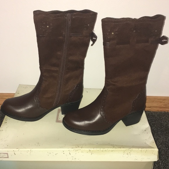 Arizona Jean Company Other - NWT GIRLS COWBOY BOOTS